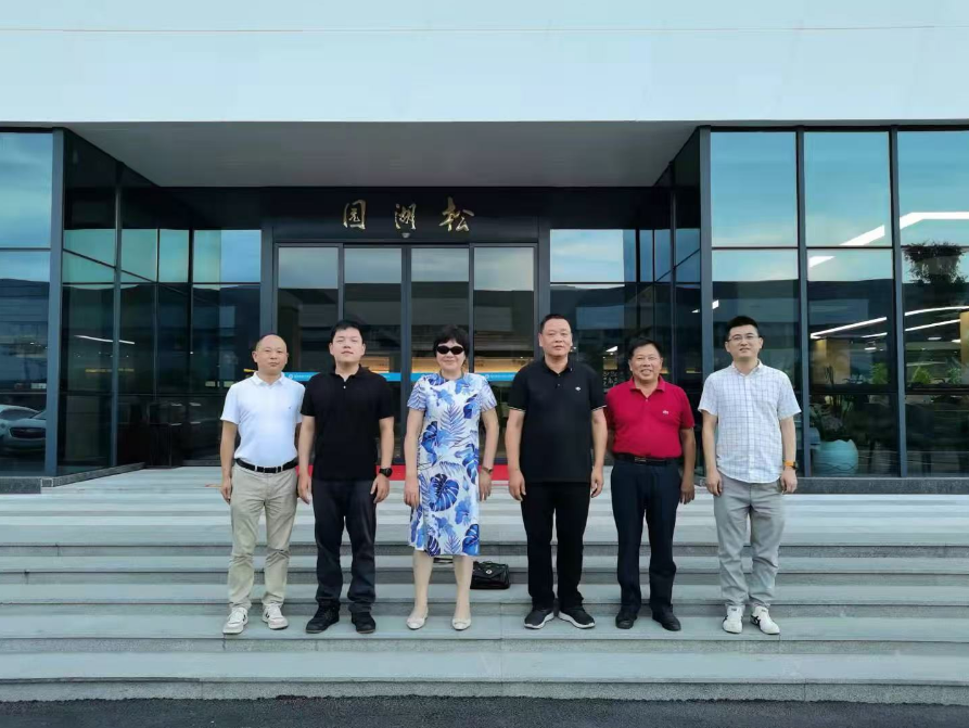 与新福兴玻璃的共同发展